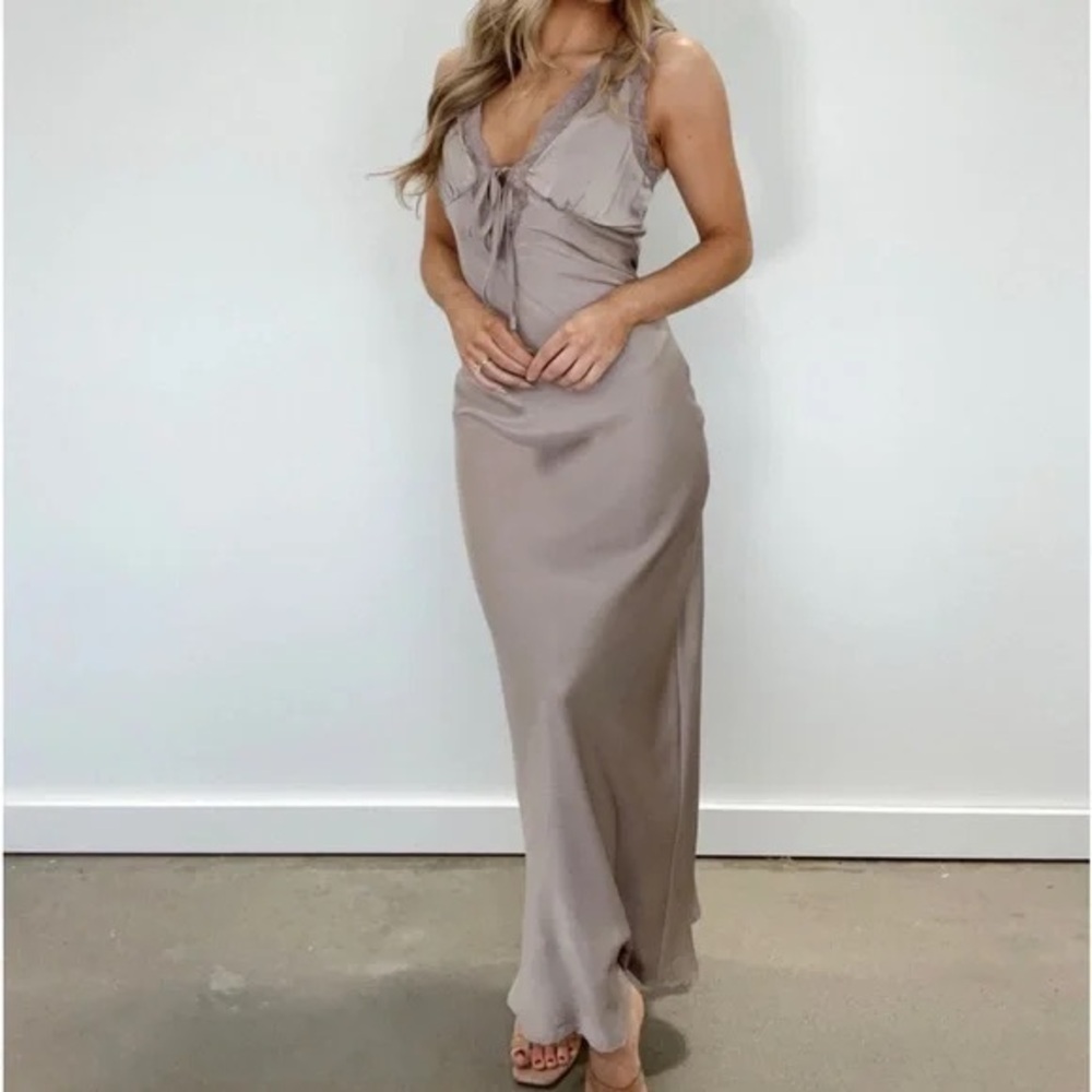 Elegant Taupe Maxi Dress